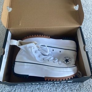 Converse Run Star Hike Hi- Size 7.5